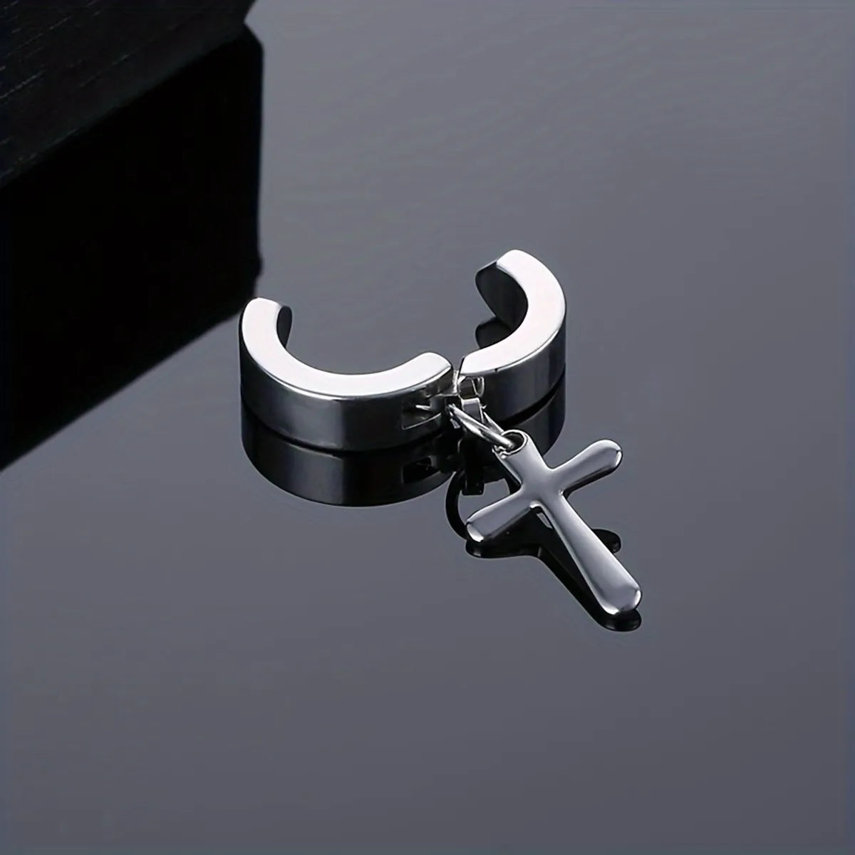 1 Set Elegant Punk Streetwear Cross Solid Color 304 Stainless Steel Ear Cuffs