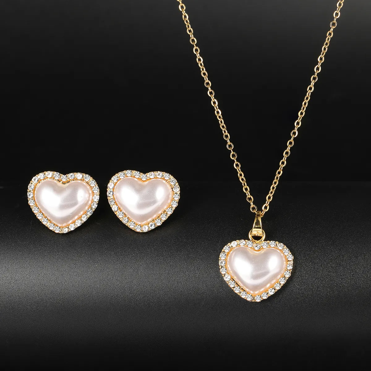 1 Set Fashion Heart Shape Alloy Plating Artificial Pearls Zircon 18k Gold Plated Unisex Earrings Necklace