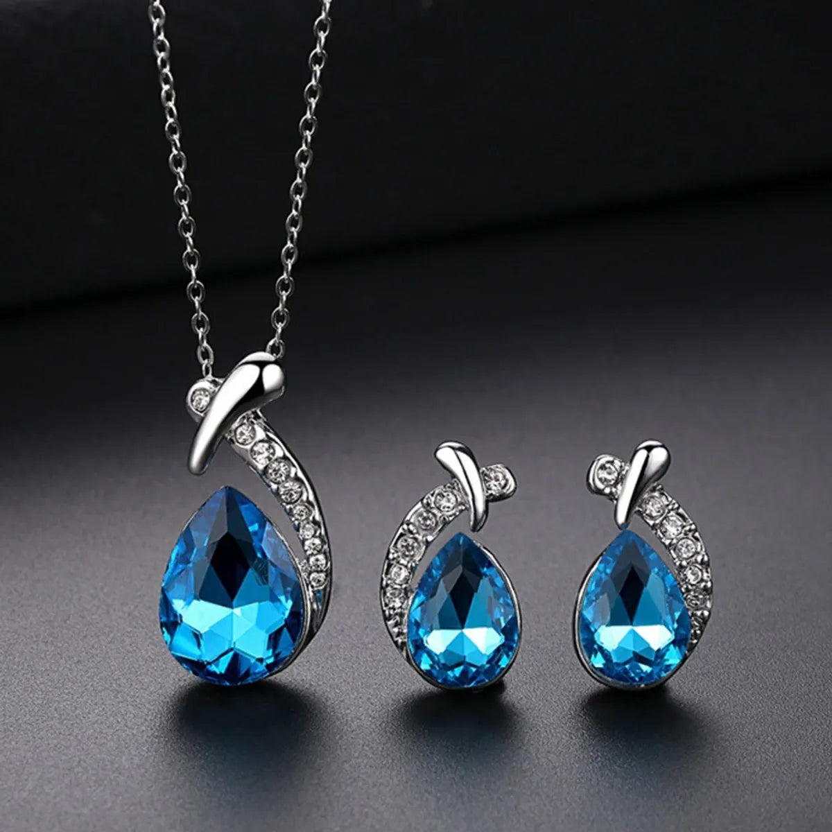 1 Set Fashion Water Droplets Alloy Austrian Crystal Women's Earrings Necklace