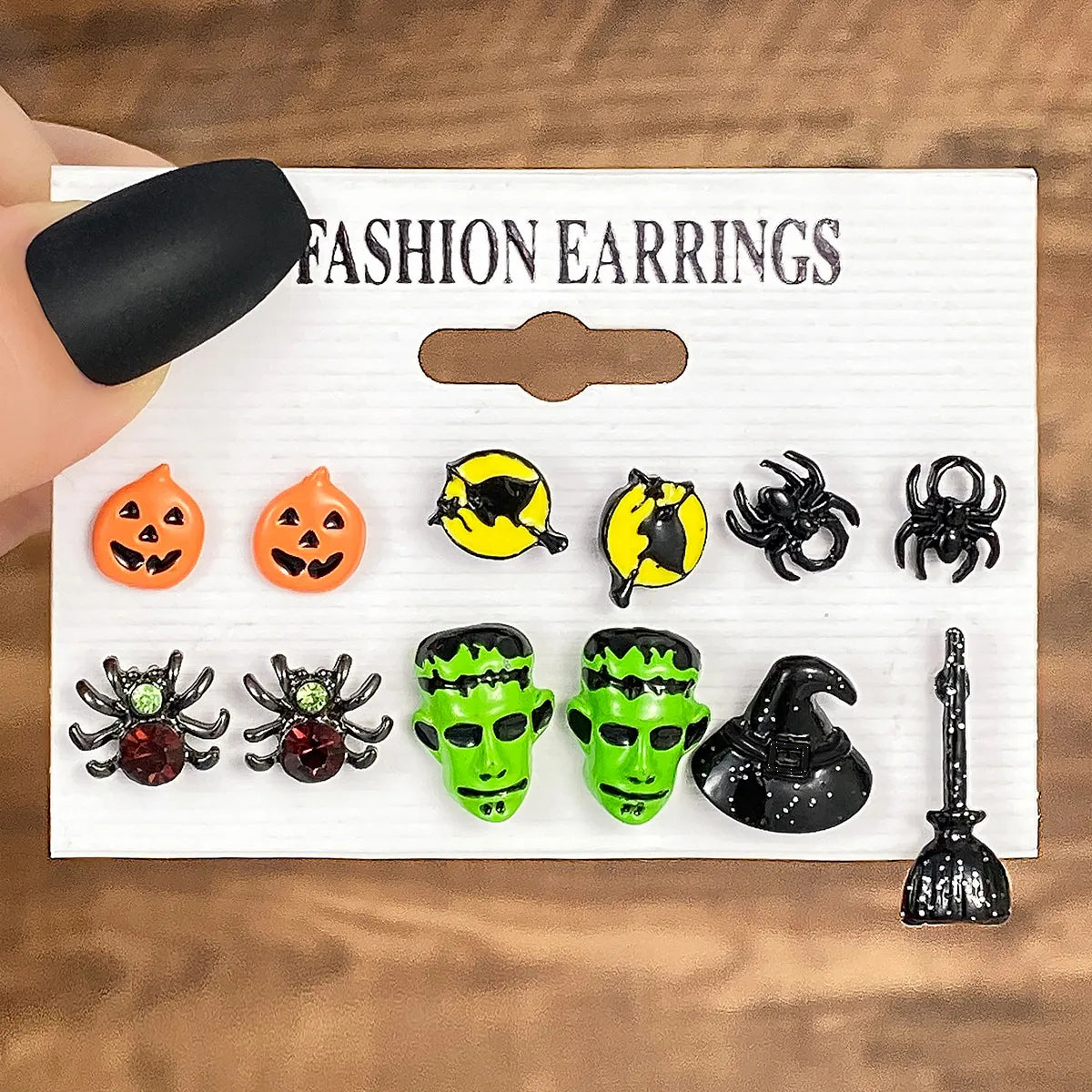 1 Set Hip-Hop Funny Halloween Pattern Pumpkin Spider Web Plating Alloy Drop Earrings Ear Studs