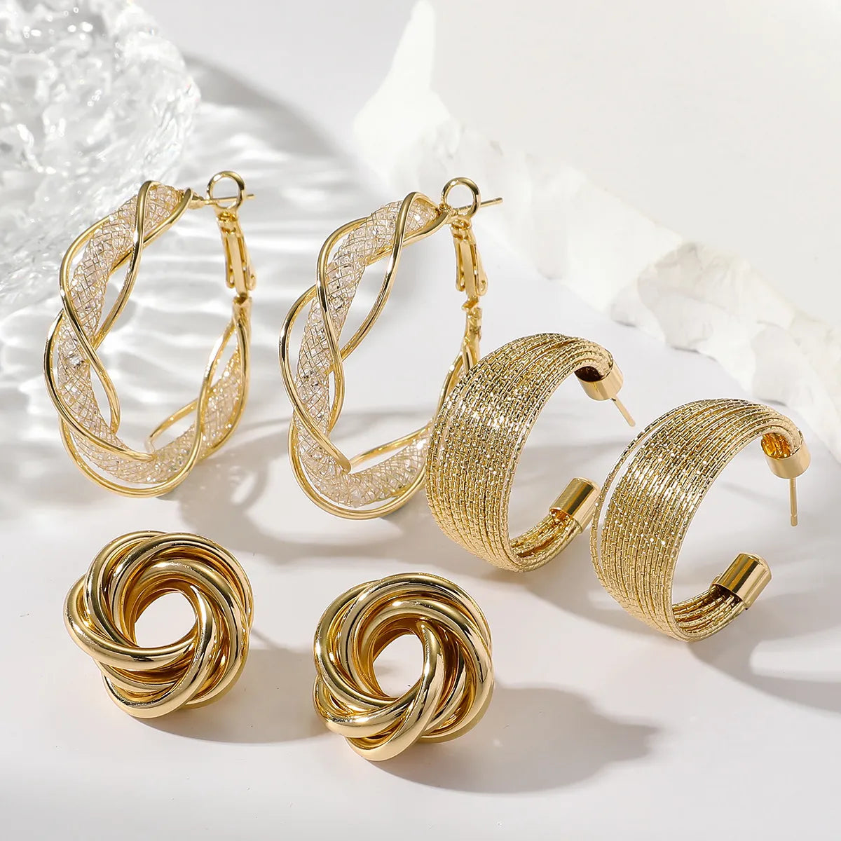 1 Set Korean Style C Shape Circle Ferroalloy Earrings