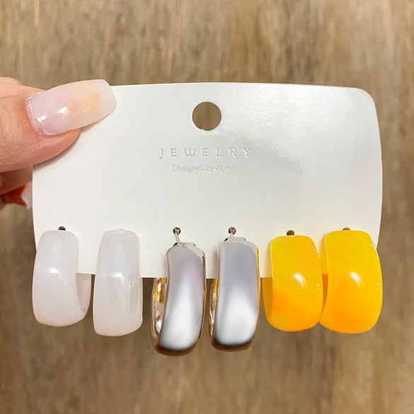 1 Set Retro C Shape Alloy Ear Studs