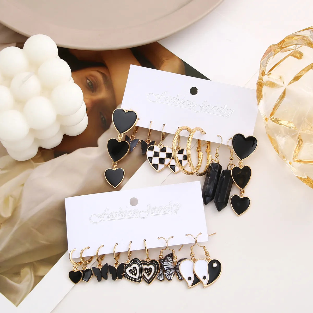 1 Set Retro Ethnic Style Gossip Heart Shape Butterfly Arylic Alloy Earrings