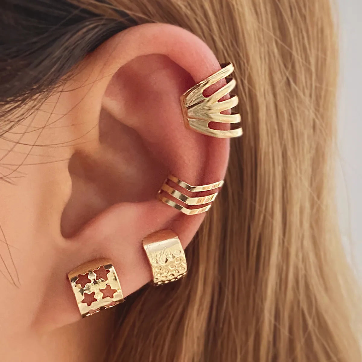 1 Set Retro Simple Style Geometric Plating Alloy Ear Cuffs