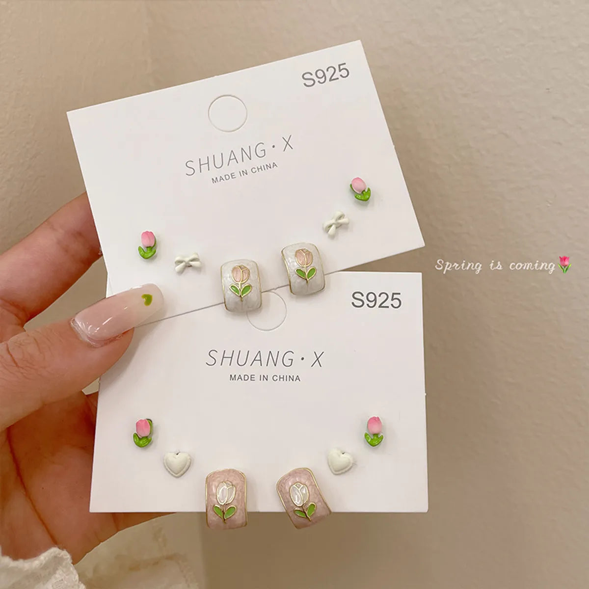 1 Set Sweet Flower Enamel Alloy Ear Studs