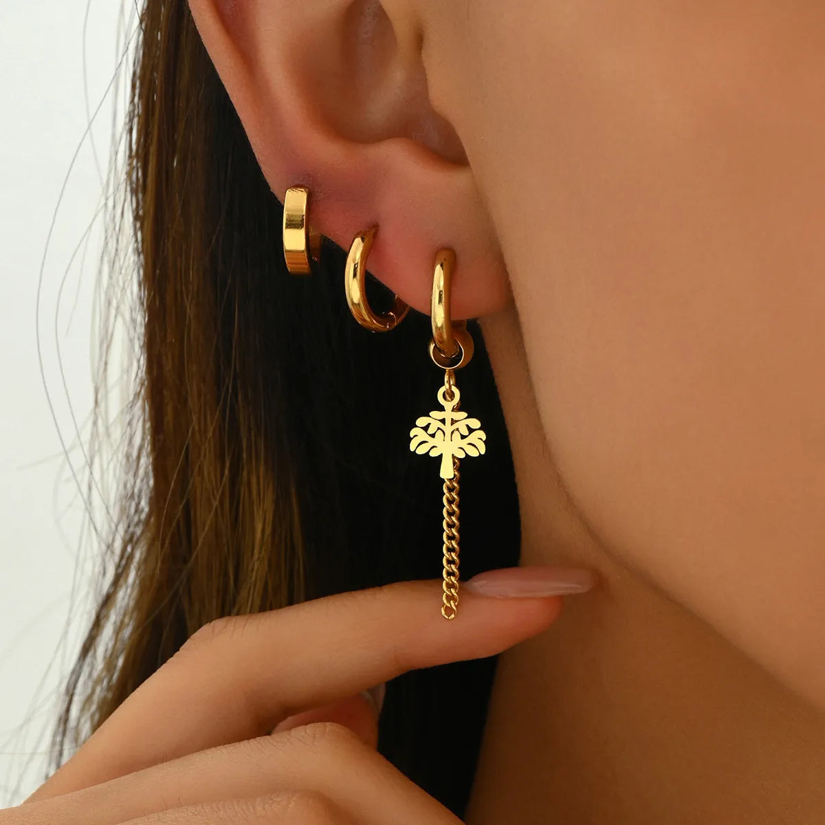 1 Set Sweet Simple Style Artistic Star Tree Tassel Hollow Out 201 Stainless Steel 18K Gold Plated Drop Earrings Ear Studs