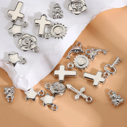 10 PCS/Package 11 * 14mm 12 * 15mm 9*18mm Hole 2~2.9mm Zinc Alloy Cross Sun Key Polished Pendant