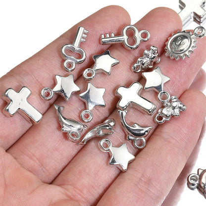 10 PCS/Package 11 * 14mm 12 * 15mm 9*18mm Hole 2~2.9mm Zinc Alloy Cross Sun Key Polished Pendant