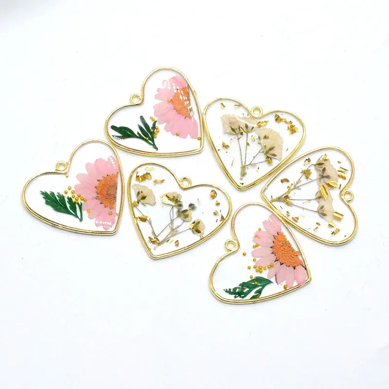 10 PCS/Package Alloy Heart Shape Pendant