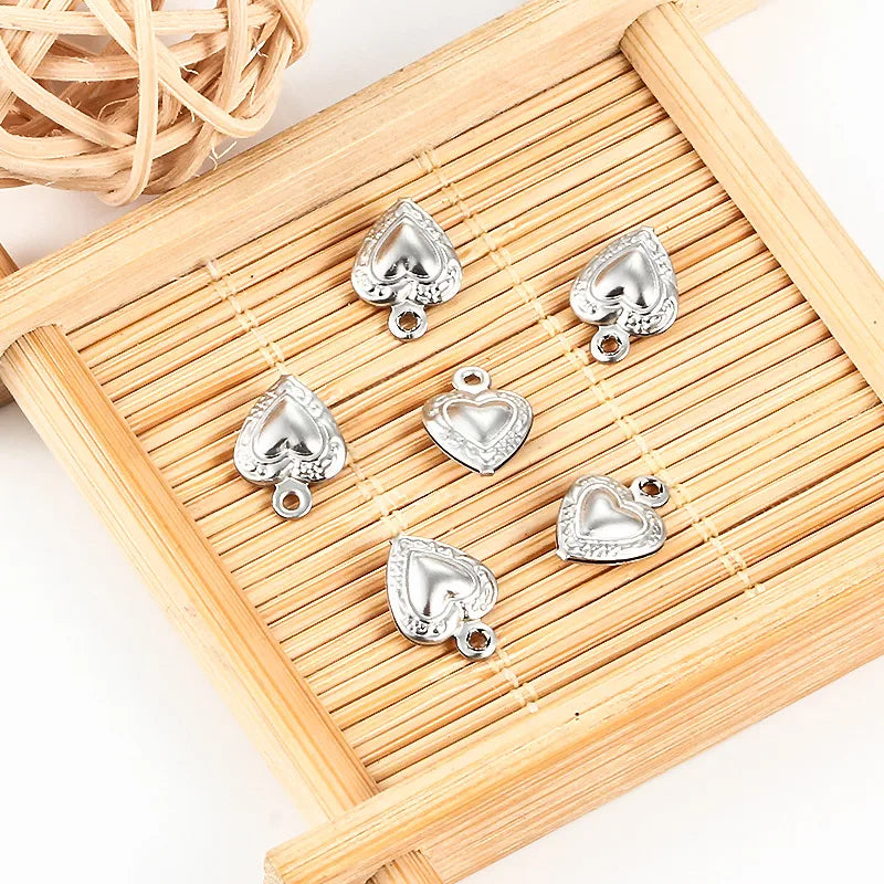 100 PCS/Package 8.6mm Stainless Steel Heart Shape Pendant