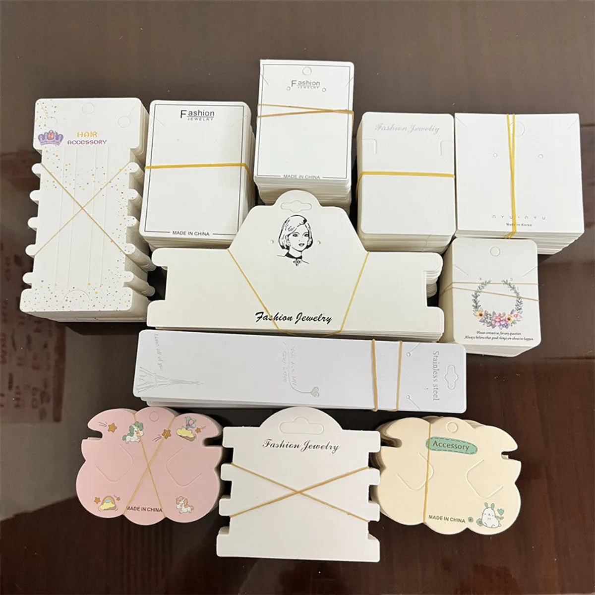 100 Pieces Of Long Necklace Bracelet Simple Cartoon Packaging Cardboard