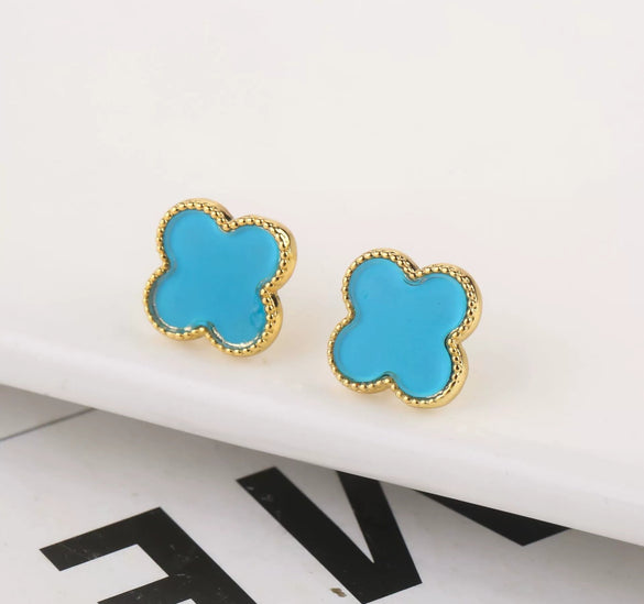 Wholesale Plastic Shell Volcanic Lava Rock Retro 3 Piece Set For Ladies Copper 18K Gold Plated With Plant Flower Pattern Electroplated