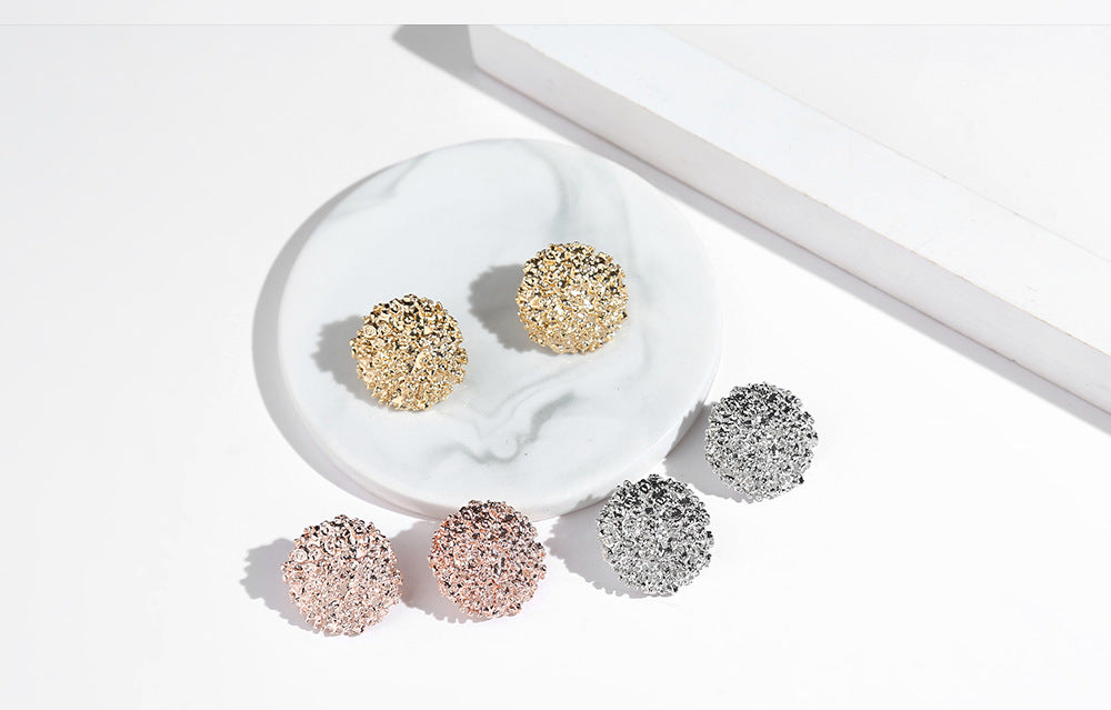 Fashion Geometric Ball Alloy Earrings Wholesale