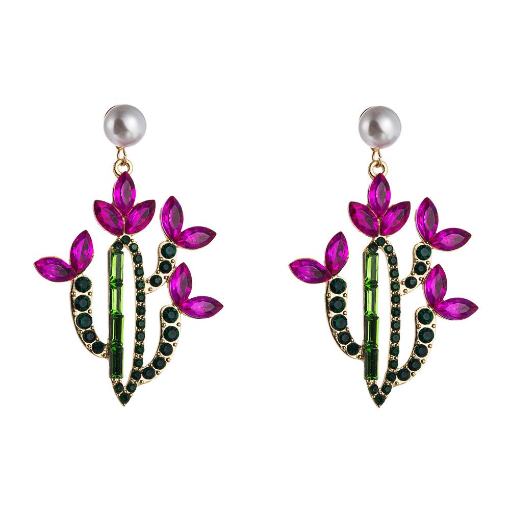 Fashion Cactus Stoving Varnish Alloy Artificial Gemstones Earrings