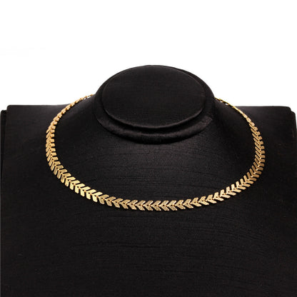 Fashion New Fishbone Chain   Hot-sale  Real Gold Plated Color Preservation Sequin Copper  Necklace Wholesale