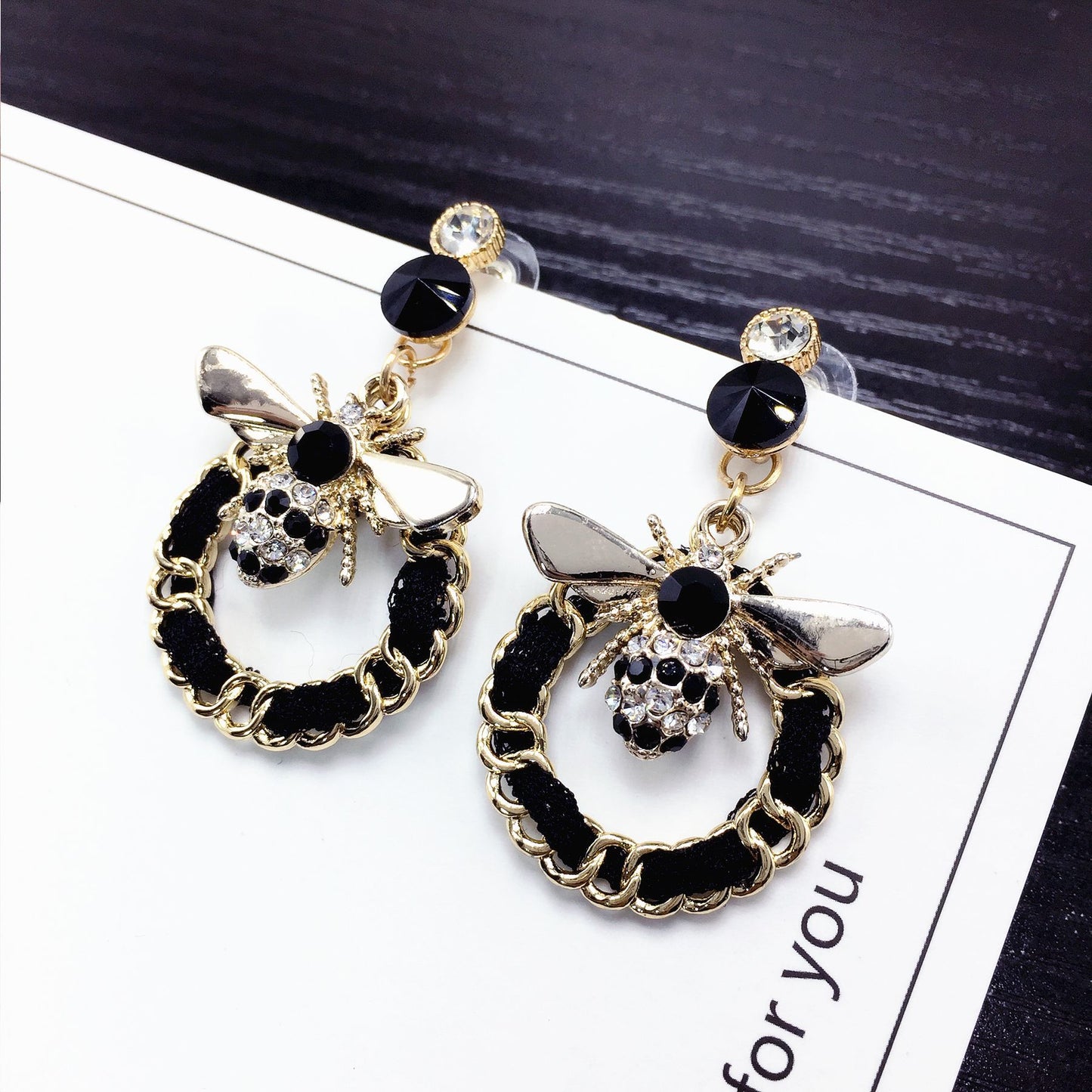 Korean Autumn And Winter Earrings Cute Bee Flash Drill Earrings Geometric Weave Winding Hand-made Earrings Wholesale Gooddiy