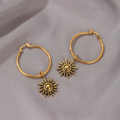 Hot Sale Retro Sun Flower Personality  Simple Short Sun Earring Wholesale