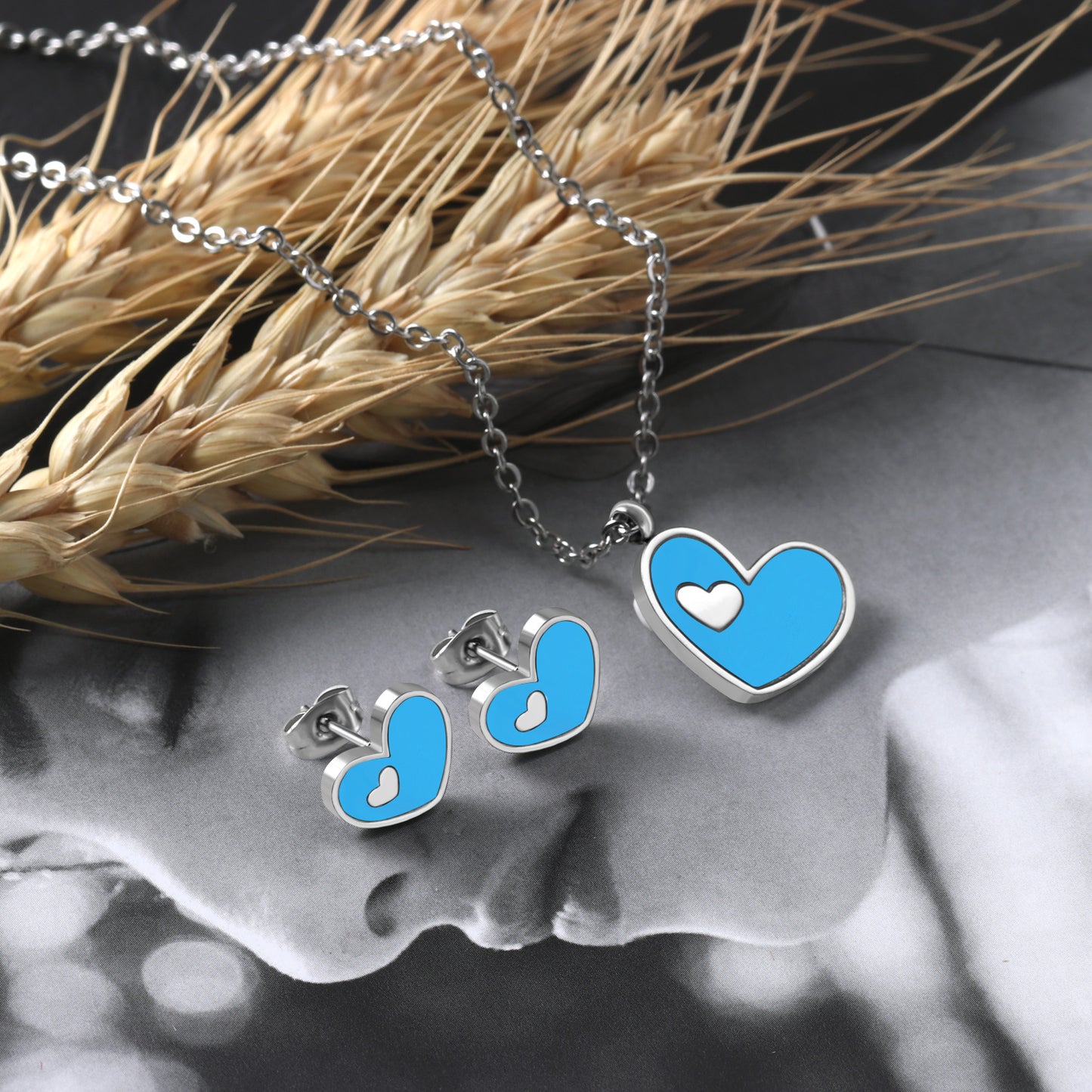 Sweet Heart Shape Stainless Steel Earrings Necklace 1 Set