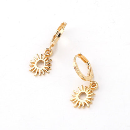 Cross-border Hot Selling Popular Ornament European And American Simple Natural Hollow Sun Xingx Eyes Small Earrings Earclip Earrings Women