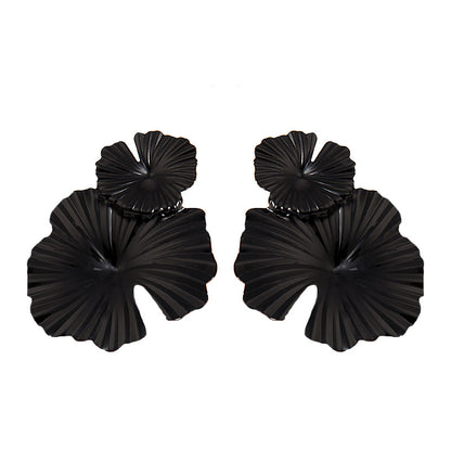 Fashion Geometric Flower Alloy Earrings Wholesale