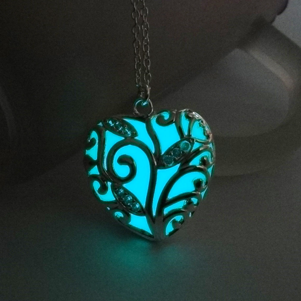 Wholesale Jewelry Luminous Heart-shaped Tree Of Life Pendant Necklace Gooddiy