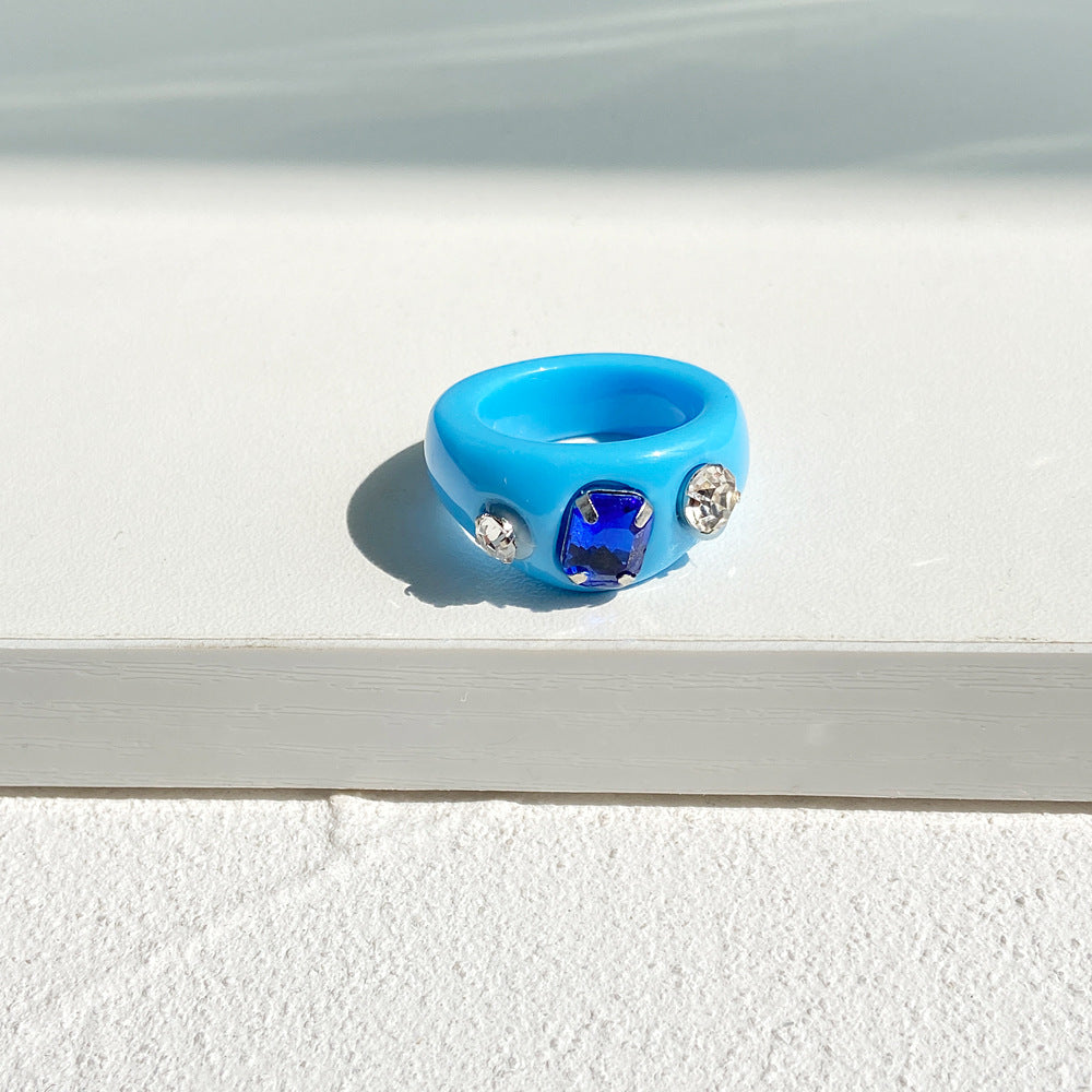 Retro Resin Transparent Ring