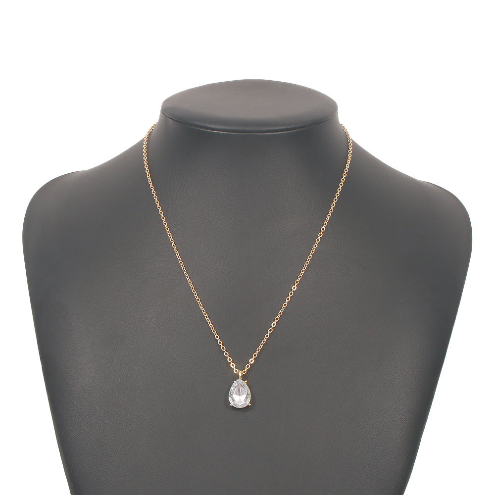 Simple Water Drop Diamond Single Layer Necklace Wholesale