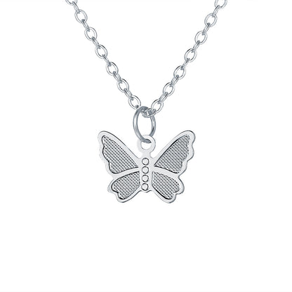 Fashion Butterfly Pendant Alloy Necklace Wholesale