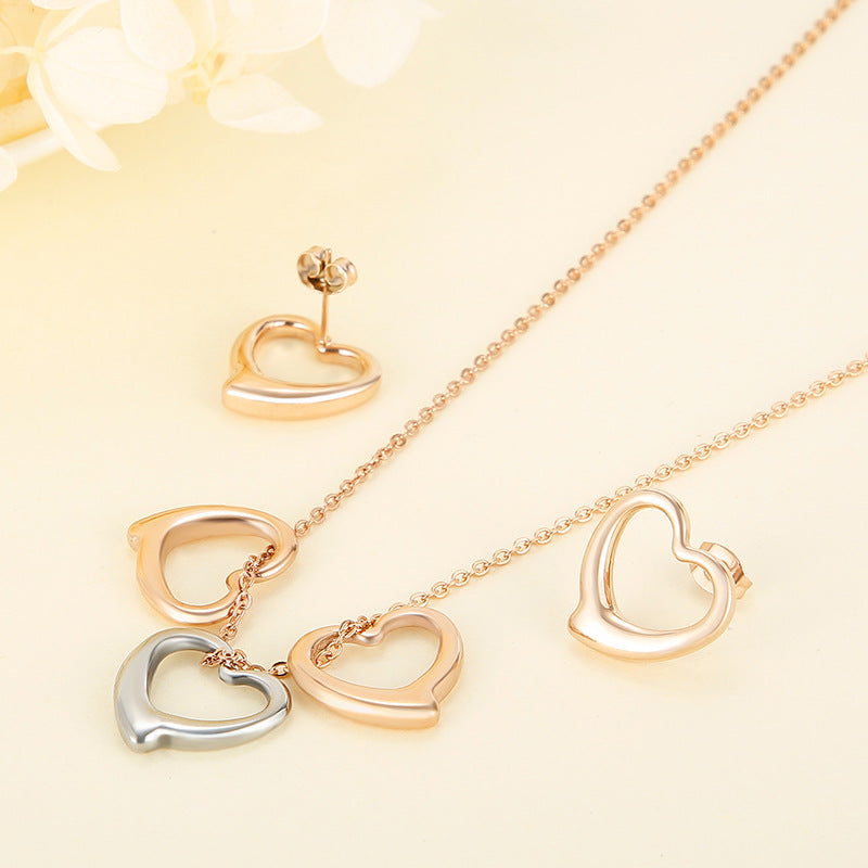 Wholesale Fashion Heart Titanium Steel