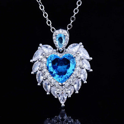 New Angel Wing Pendant Simulation Aquamarine Wing Heart Necklace