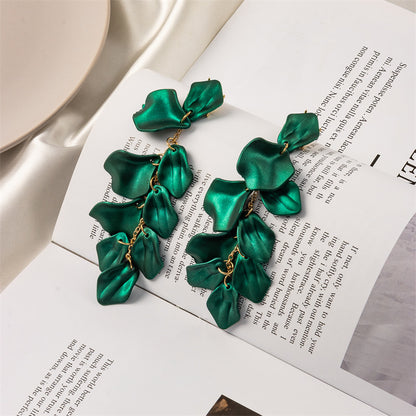 Creative Acrylic Rose Petal Earrings Fashion Earrings