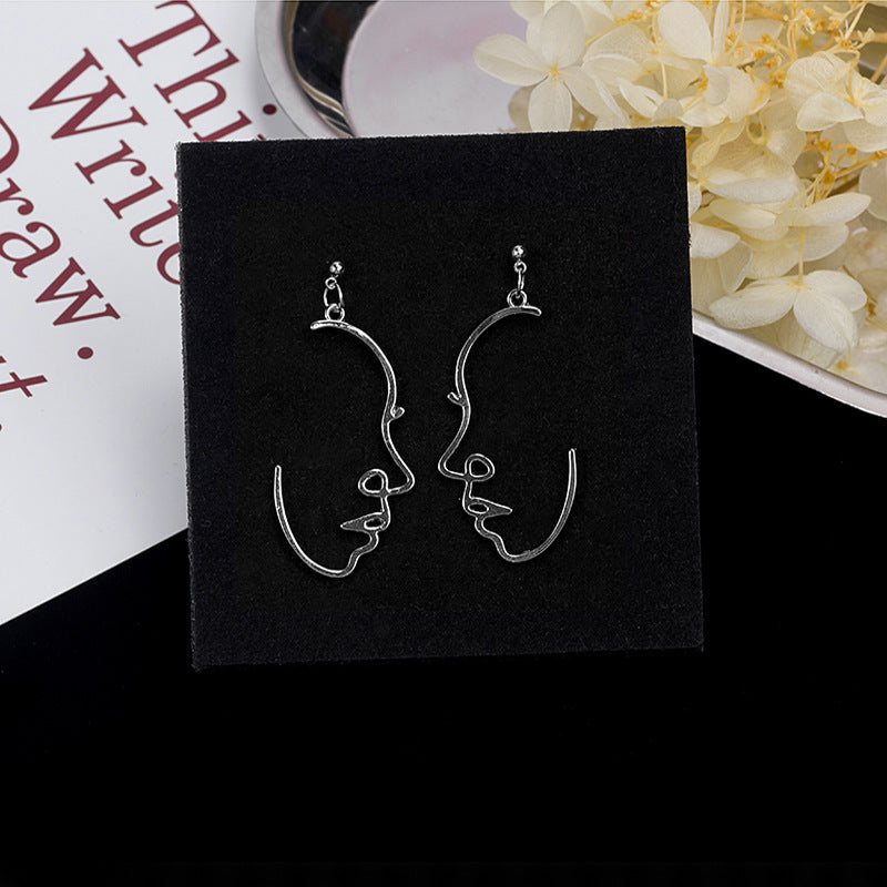 Tide Dating Geometric Exaggerated Personality Face Earrings