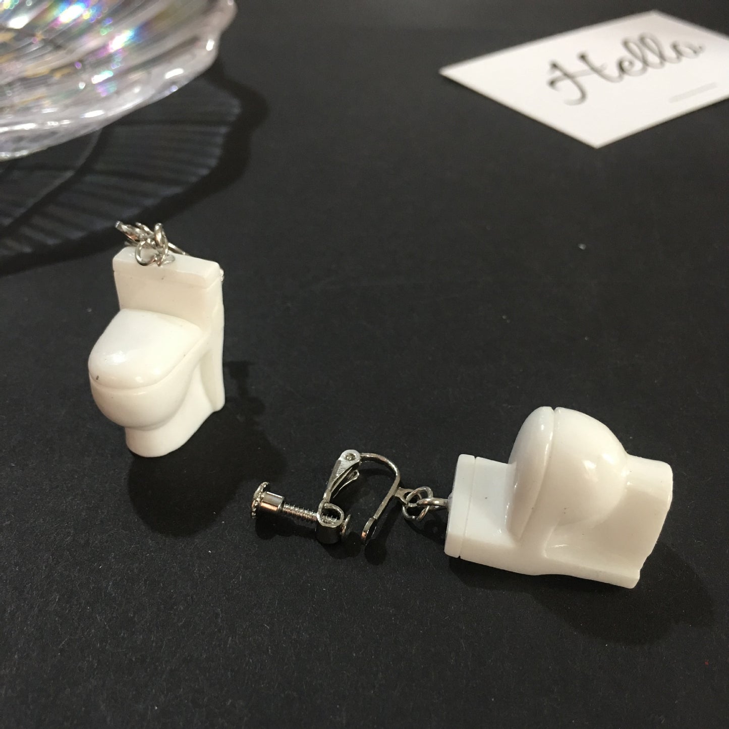 Funny Creative Hip-hop Bathtub Toilet Mini Water Dispenser Earrings Wholesale