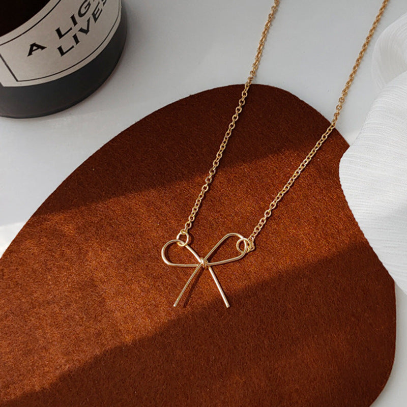 Geometric Bow Shaped Simple New Hollow Pendant Clavicle Necklace Alloy