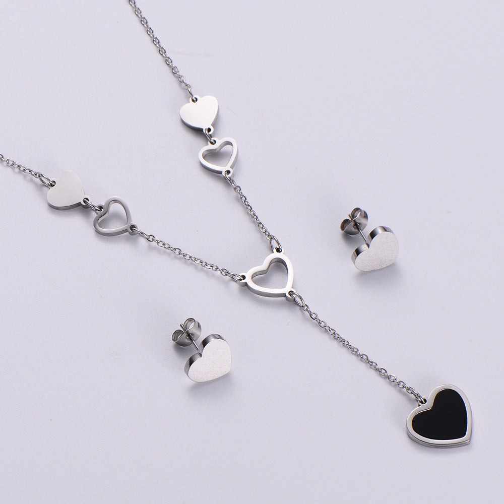 Fashion Exquisite Heart-shaped Pendant Necklace Earrings Set