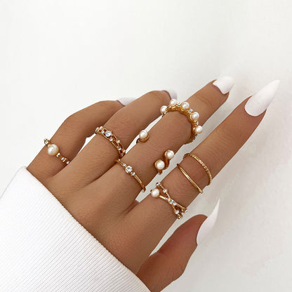 Creative Retro Zodiac Snake Diamond Heart Pearl Ring Set