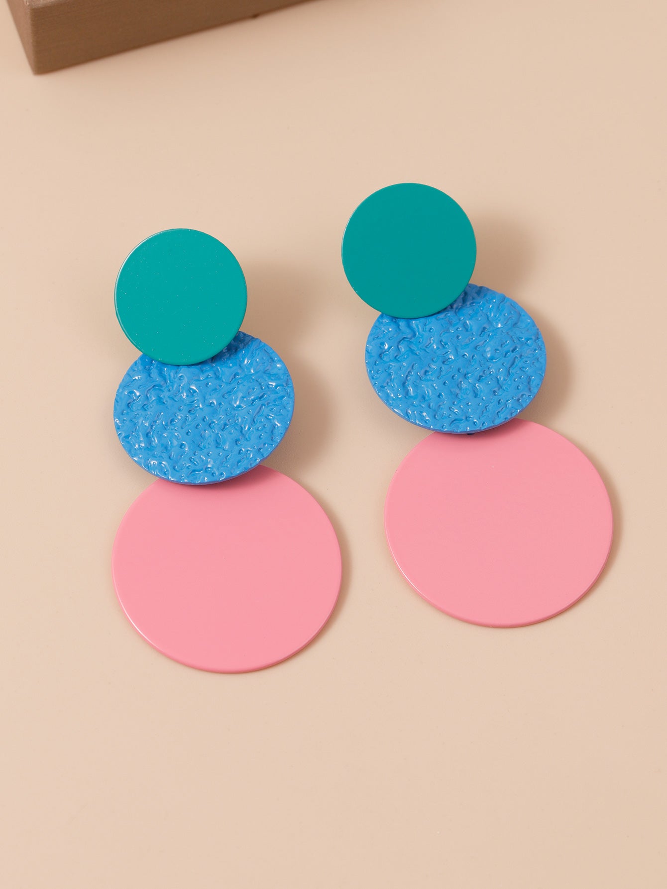 Geometric Concave-convex Color Matching Round Slice Earrings