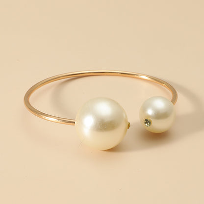 Fashion Geometric Imitation Pearl Inlaid Pearls Artificial Pearls Women's Bangle