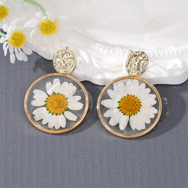 New Style Transparent Dried Flower Little Daisy Resin Round Pendant Earrings