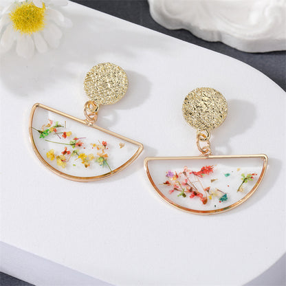 Cute Style Dried Flower Little Daisy Semicircle Transparent Pendant Earrings