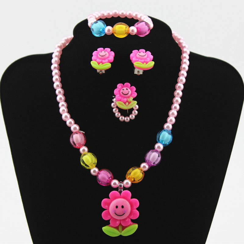 Wholesale Children's Ornaments Sets Of Chain Cartoon Sun Flower Beaded 4-piece Necklace Jewelry Set