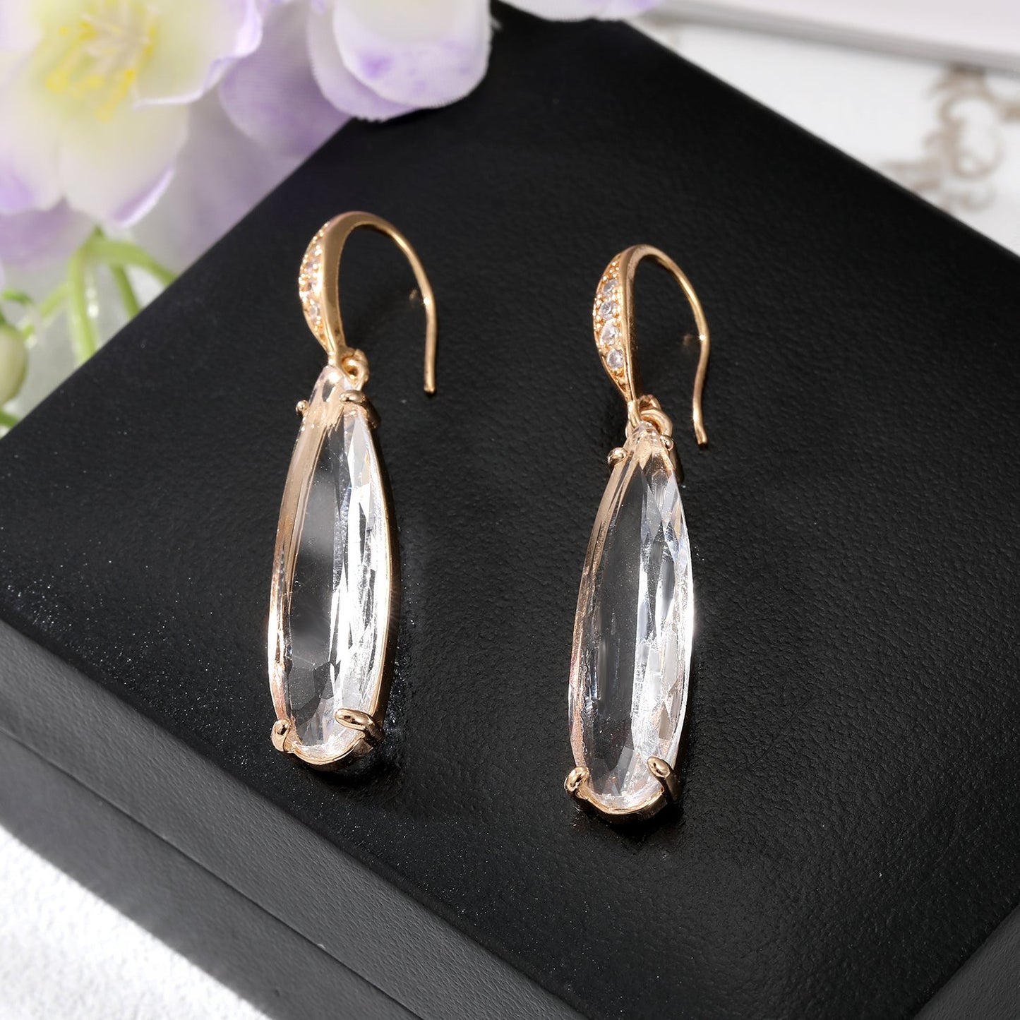 Women's Vintage Style Geometric Alloy Earrings Inlaid Crystal Inlaid Zircon Crystal Zircon Earrings