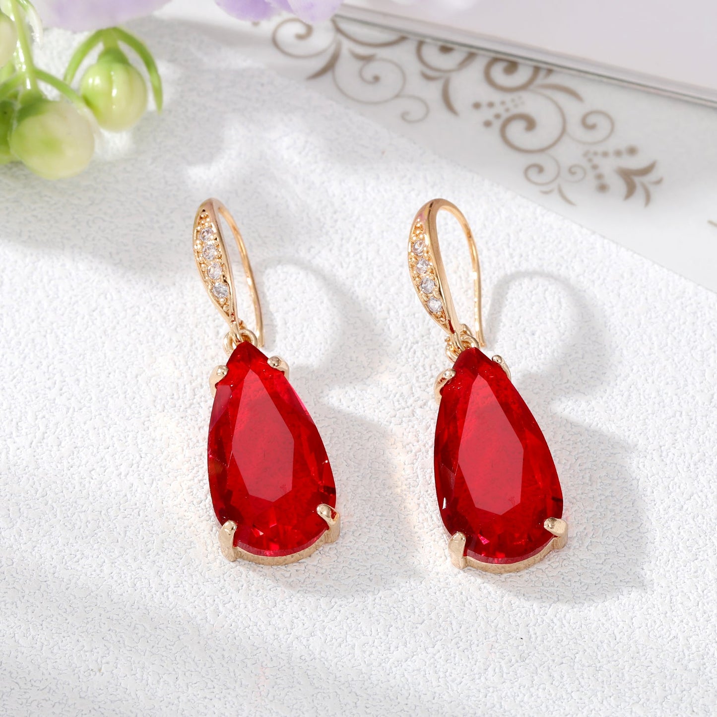 Women's Vintage Style Water Drop Alloy Earrings Inlaid Crystal Inlaid Zircon Artificial Crystal Zircon Earrings