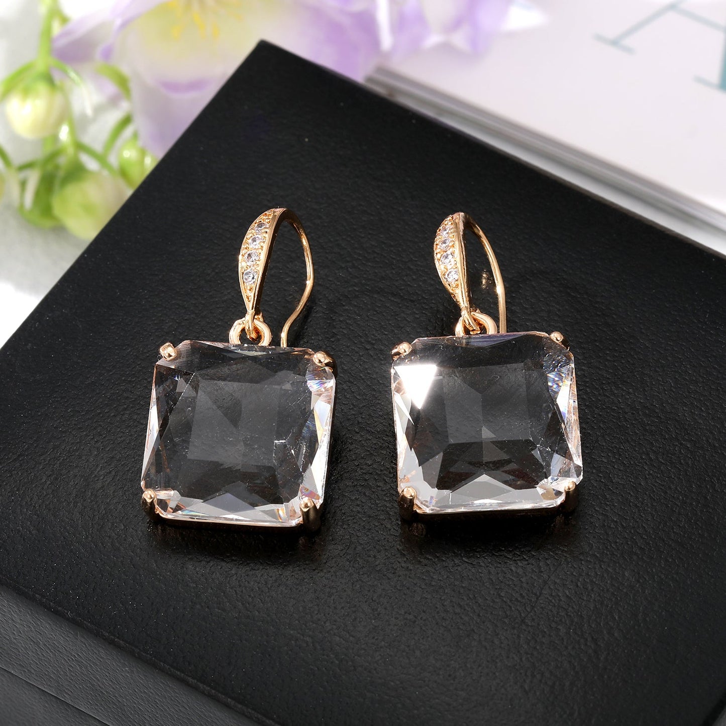 Women's Fashion Square Alloy Earrings Inlay Artificial Crystal Earrings