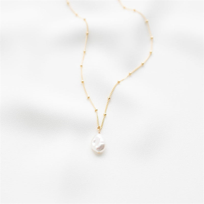 Simple Style Irregular Freshwater Pearl Brass Plating 14k Gold Plated Pendant Necklace