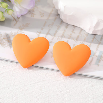 Simple Style Heart Shape Resin Ear Studs 1 Pair