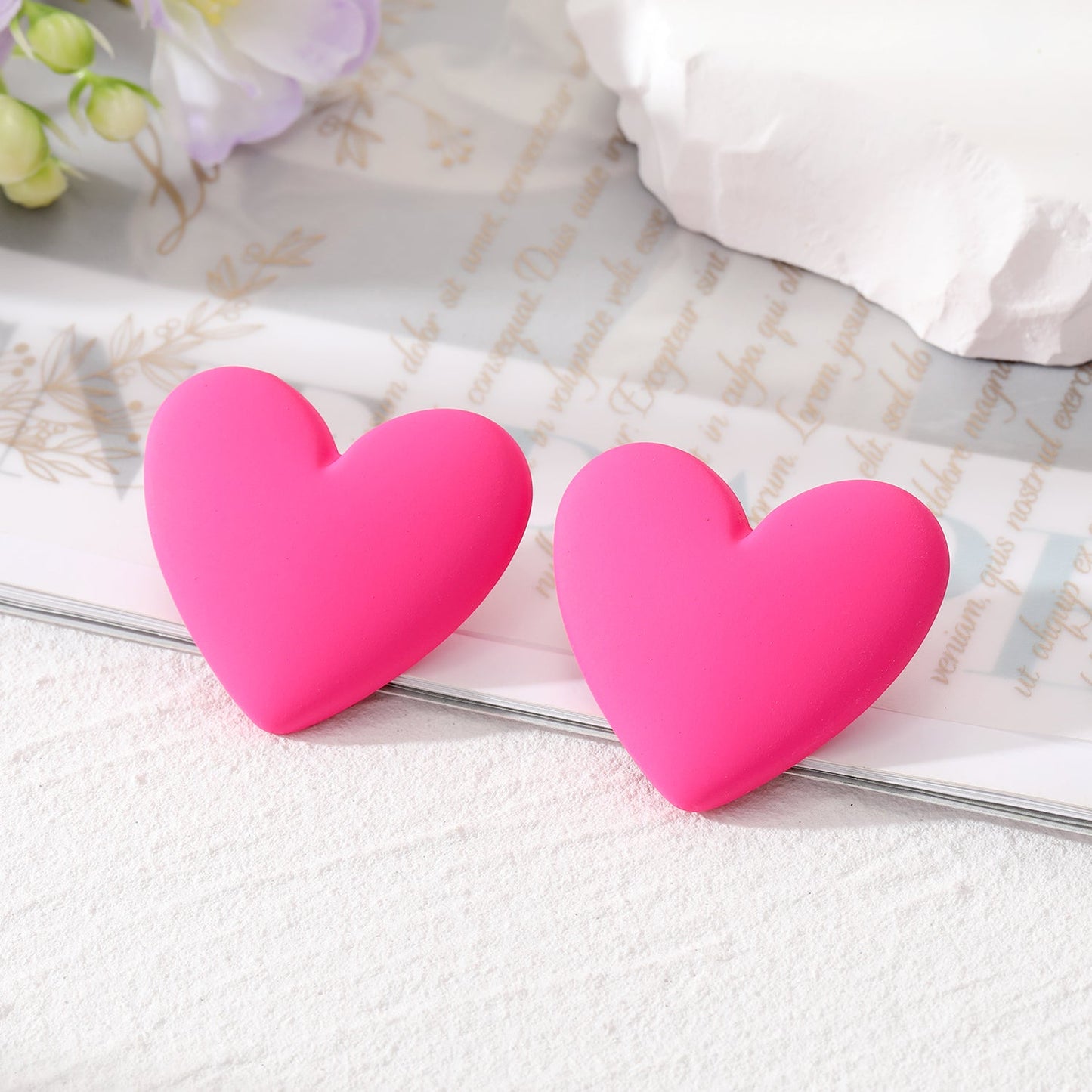 Simple Style Heart Shape Resin Ear Studs 1 Pair