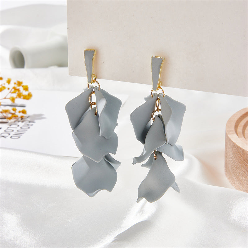 Sweet Simple Style Petal Arylic Stoving Varnish Women's Drop Earrings