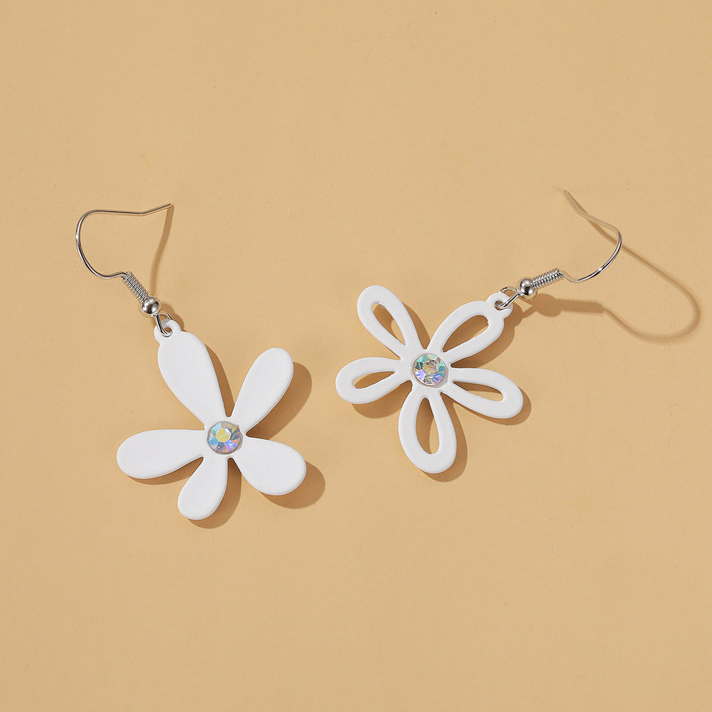 New Earrings About Asymmetric Hollow Flower Earrings Small Fresh Girl Feeling Five Petals Earrings Wholesale Gooddiy