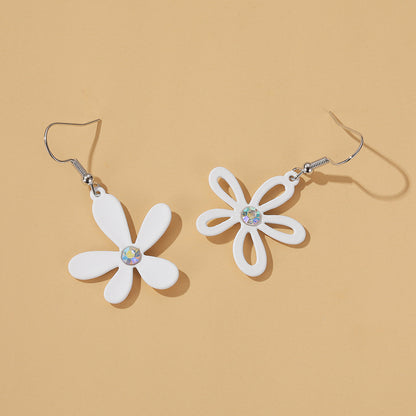 New Earrings About Asymmetric Hollow Flower Earrings Small Fresh Girl Feeling Five Petals Earrings Wholesale Gooddiy